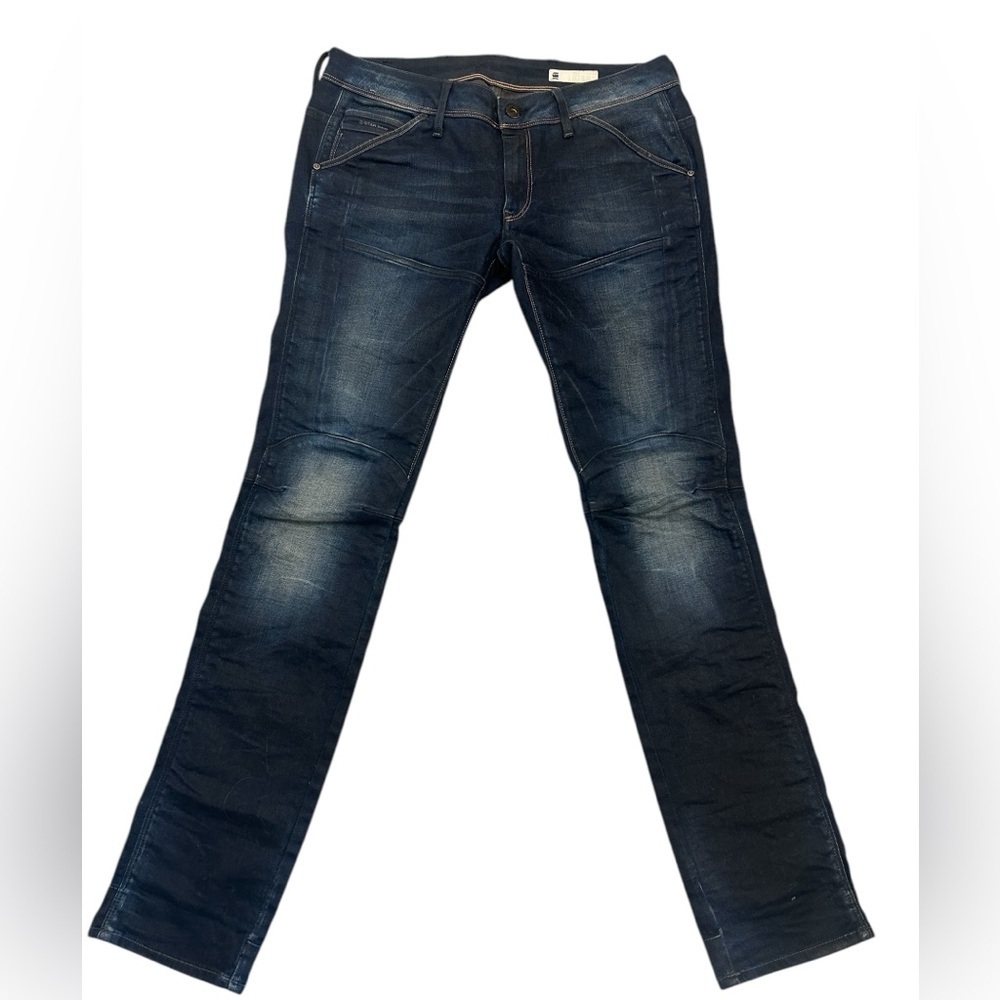 G Star Raw women’s Size 30 waist 32 length jeans in excellent cond. “Elva” model